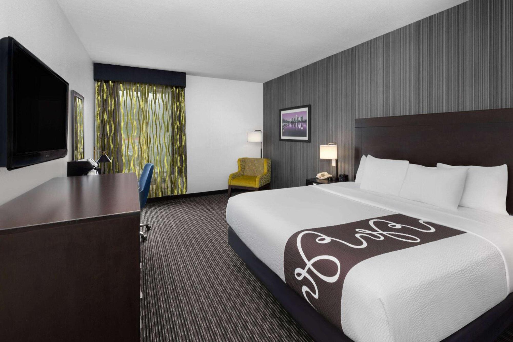 La Quinta By Wyndham Austin - Cedar Park Hotel Exterior photo