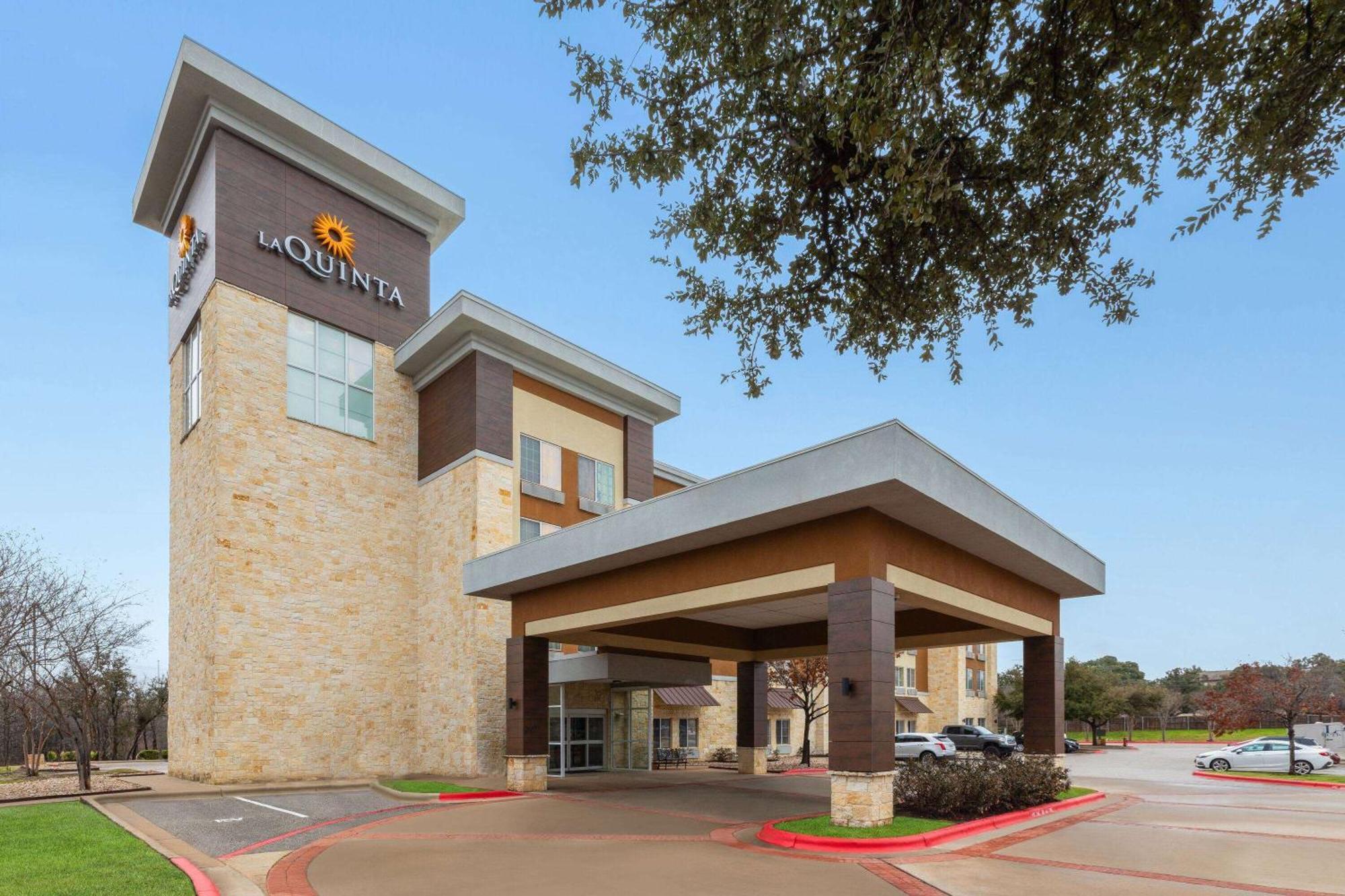 La Quinta By Wyndham Austin - Cedar Park Hotel Exterior photo
