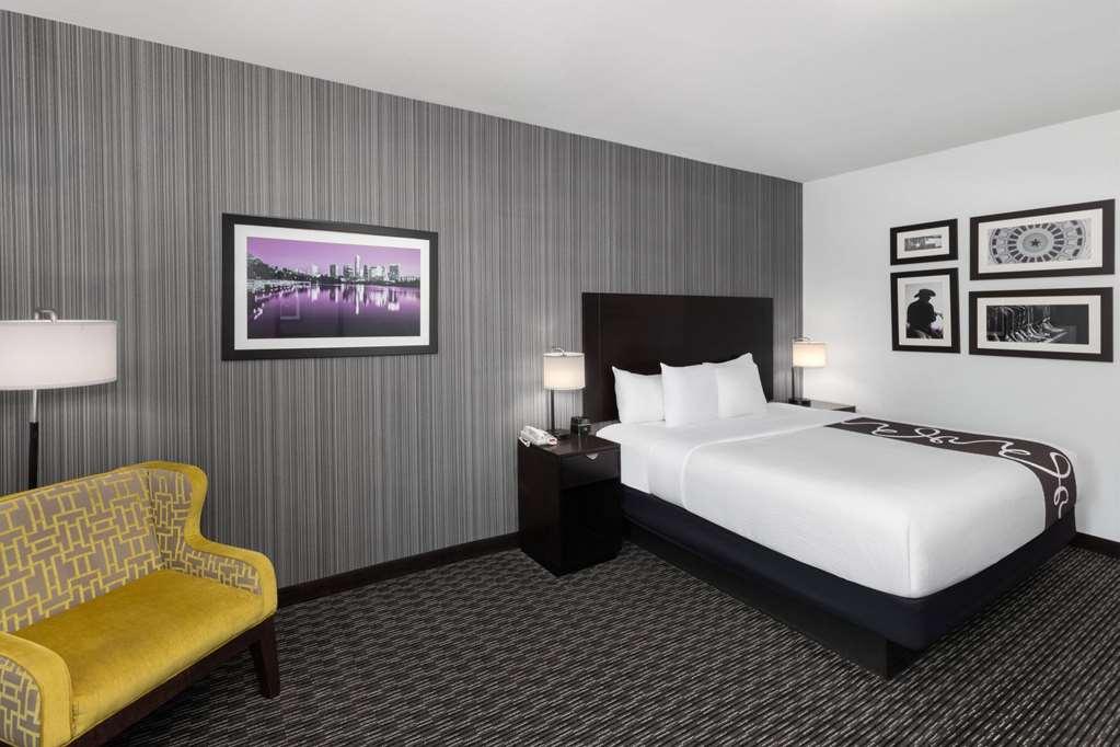 La Quinta By Wyndham Austin - Cedar Park Hotel Room photo